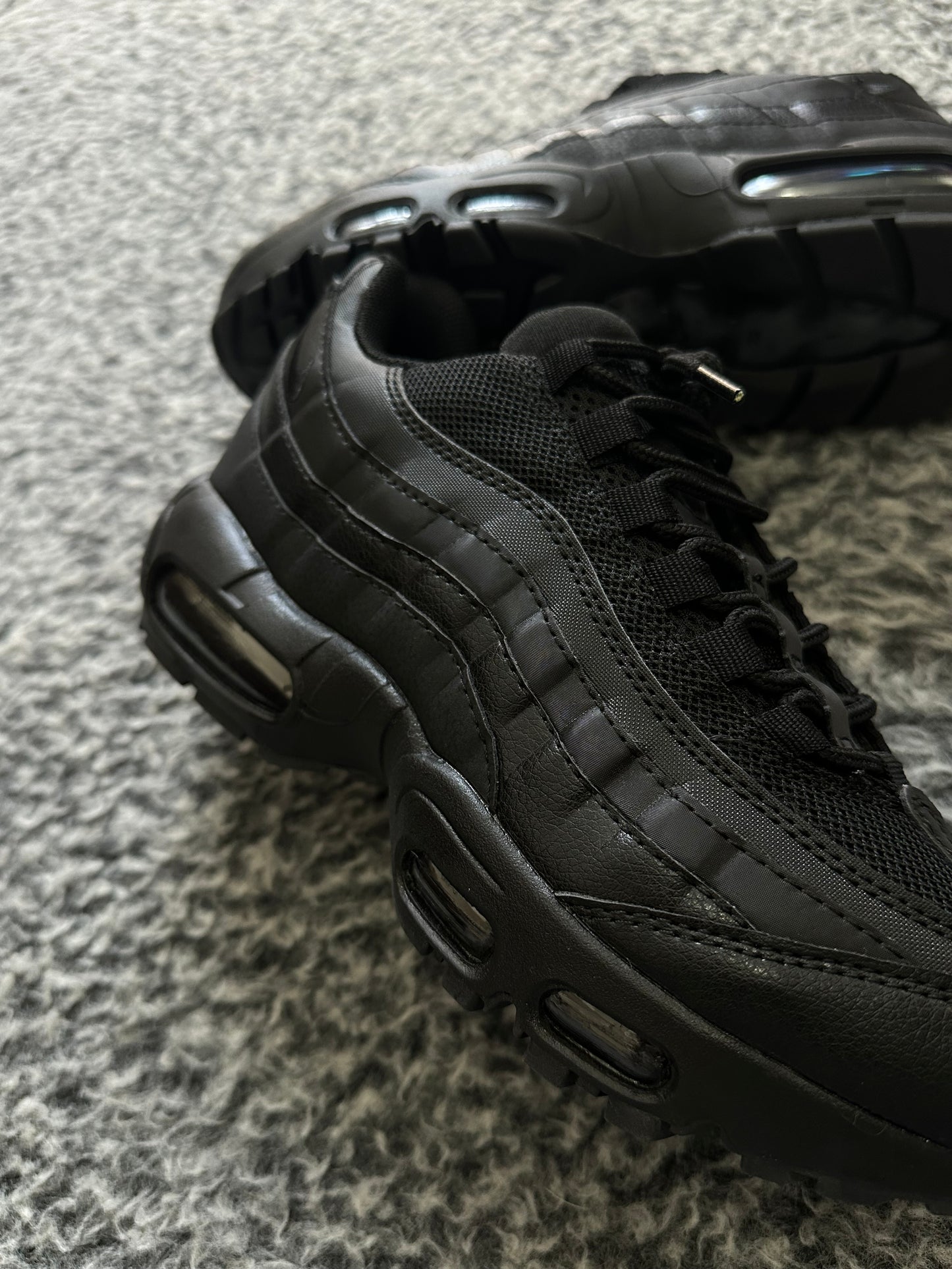 AIR MAX 95 BLACK 🖤